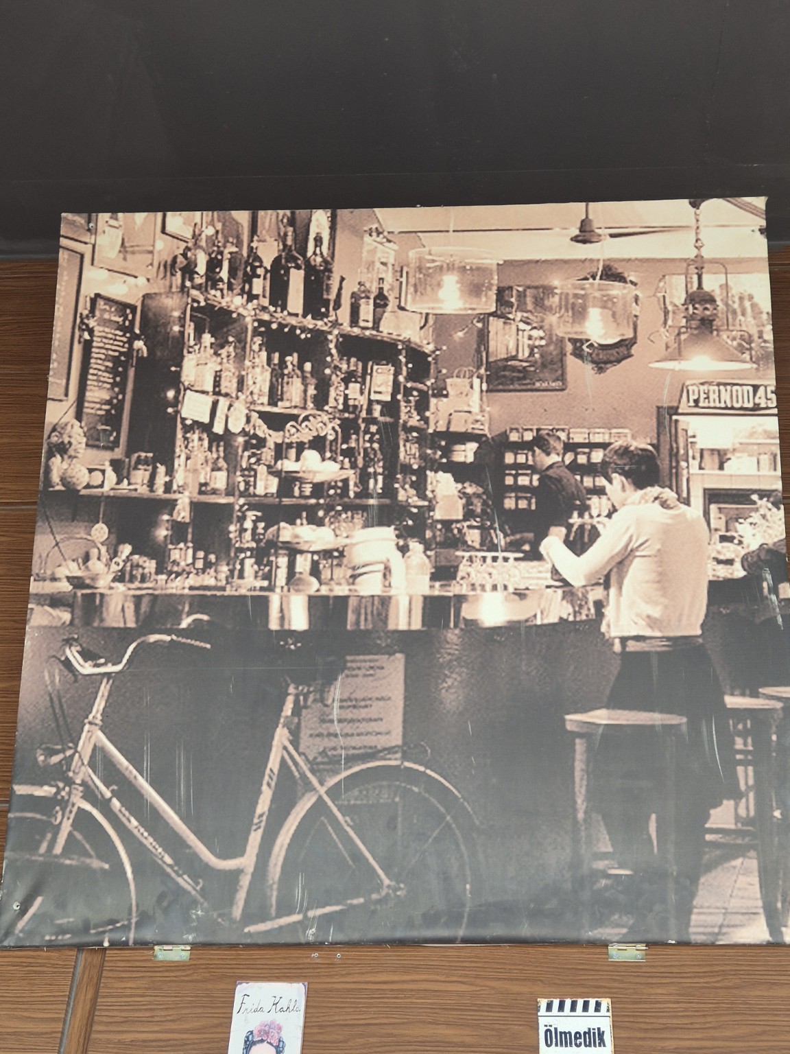 Restaurant interior photo